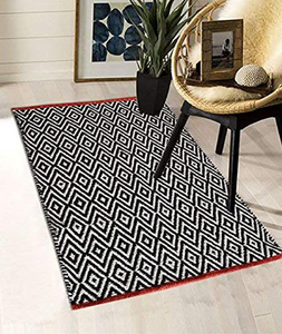 MORE Alfombra tejida a mano de algodón de 5 'x 8' estilo bohemio con diseño geométrico y tribal de diamantes lavable para pasillos - Product Image 1