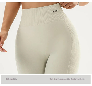 2025 femmes vêtements actifs ensemble Design Premium personnalisé Logo impression poids léger haute qualité Gym Fitness porter femmes Yoga ensembles - Product Image 3