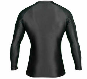 Protector de sarpullido para hombre con logotipo personalizado con características anti-UV transpirables de secado rápido, diseña tus propias fundas de sublimación fabricadas en Pakistán - Product Image 6