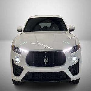 Maserati Levante Modena 2022 d'occasion, SUV AWD de qualité - Product Image 1