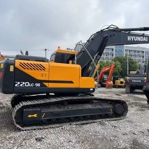Excavatrice Hyundai 220-9S d'occasion, moteur Cummins, hydraulique Kawasaki, moteur 22 tonnes 112 kW, produit de haute qualité en bon état - Product Image 1