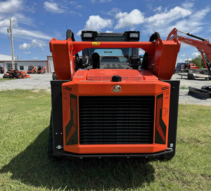 รถตักล้อยางขนาดเล็ก Kubota SVL97-3HFCC - Product Image 2