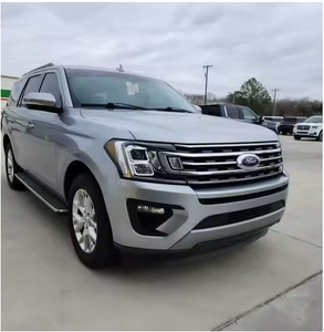 2021 Ford Expedition con asientos de cuero panorámicos con techo corredizo, dirección izquierda, usado cuidadosamente - Product Image 1