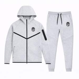 Conjunto Deportivo para Hombre, Chaqueta con Capucha y Cremallera Completa, Pantalones Deportivos, Estilo Windrunner, Tela Fleece Técnica, Color Gris Hielo, para Entrenamiento Atlético - Product Image 1