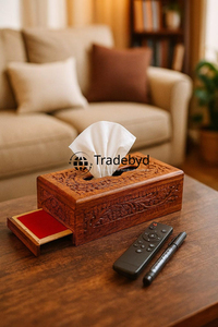 Porte-mouchoirs décoratif de qualité supérieure en bois sculpté à la main avec motif floral gravé pour une décoration intérieure élégante Tradebyd - Product Image 3