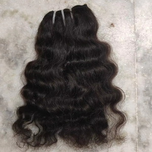 Vague naturelle non traitée bouclée vierge brute femmes noires paquets de cheveux vendeur bon marché Machine Double trame temple indien cheveux humains - Product Image 1