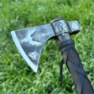 Hacha forjada artesanal de primera calidad, mango de madera negra vikinga, herramienta de división de estilo, regalo perfecto para hombres - Product Image 2