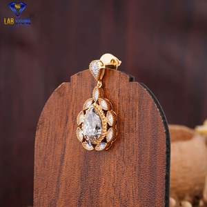 7.414TDW pendentif poire, marquise et diamant rond en or jaune et boucle d'oreille avec chaîne par Labstone ensemble de pendentifs de mariée couleur EF-VS - Product Image 6