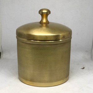 Golden Antique With Lid Best Selling Candle <b>Jar</b> for Christmas and Home Decoration High Quality Metal Iron Gold Plated Vessel - Product Image 6