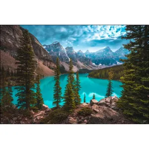 Impression sur toile du lac de montagne turquoise Fida entouré de piniers - Product Image 6