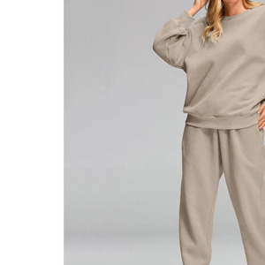 ชุดเซ็ทลำลองผู้หญิงแบบโอเวอร์ไซส์ มีฮู้ด สีพื้น ผ้าสเวตสปริง 2 ชิ้น ทรงปกติ ระบายอากาศได้ดี ผลิตจากผ้าฝ้ายออร์แกนิค 100% รุ่นสั่งทำพิเศษ ปี 2026 - Product Image 5