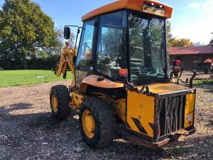 รถแทรกเตอร์420F 420E สำหรับแมวรถแบคโฮแบบใช้ล้อหมุน90HP รถแบ็คโฮมือสองราคาถูกพร้อมกระปุกเกียร์ที่จำเป็นสำหรับฟาร์ม - Product Image 2