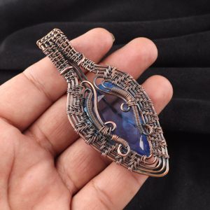 Collier pendentif tendance en fil de cuivre avec pierre de Tanzanite taille poire, pierre bleue, argent oxydé, cadeau d'anniversaire de mariage - Product Image 2