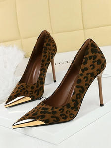 Nouvelles chaussures Mary Jane de style français printemps-été, ballerines rétro britanniques à semelle épaisse en cuir, chaussures à talons hauts élégantes et cool - Product Image 3