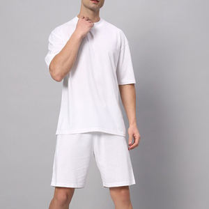 Ensemble de survêtement d'été 2 pièces personnalisé avec logo – T-shirt et short de course en coton respirant pour homme - Product Image 5