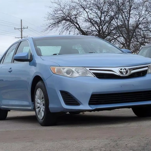 (T&D) Auto Usado 2013 Camry LE - Product Image 1