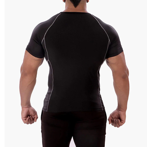 T-shirt de sport avec logo personnalisé pour hommes, séchage rapide, athlétique, à manches courtes, prêt pour l'entraînement, entraînement serré et actif, haut de gymnastique, coupe surdimensionnée - Product Image 4