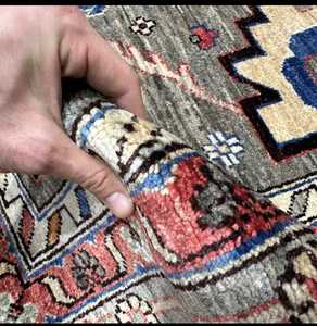 พรมขนสัตว์ออริเอนทัลแบบอูชัก ทำมือ ถักด้วยมือ จากอนาโตเลีย ประเทศตุรกี มีจำหน่ายสำหรับห้องนั่งเล่น ห้องเด็ก ห้องทำงาน และโรงแรม - Product Image 2