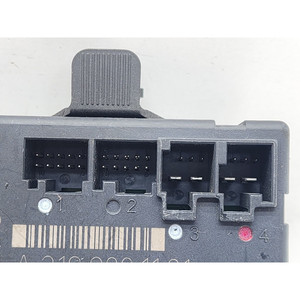 ประตูเซ็นทรัลไลน์ DX สำหรับผู้โดยสาร เมอร์เซเดส CLS W218 A2189001101 642854 (10>17) - Product Image 4