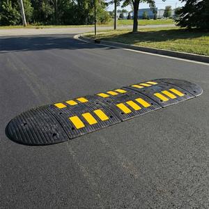 Ensemble de 6 Nids de poule en caoutchouc de 2,5 mètres de long pour la gestion du trafic et les mesures de sécurité - Product Image 2