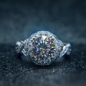 Anillo de boda de compromiso de plata elegante de lujo para mujer, alta calidad, personalizado, corte ovalado, Moissanite, incrustaciones de diamantes, princesa clásica - Product Image 1