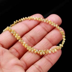 Briollettes de diamants naturels jaunes facettés en forme de goutte - Product Image 1