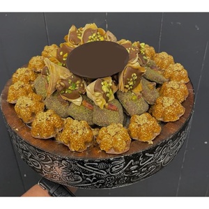 Decoración de mesa de diseño elegante Bandeja de chocolate Bandeja de metal de aluminio de Calidad exclusiva con asa Soporte de postre para fiestas de boda - Product Image 3