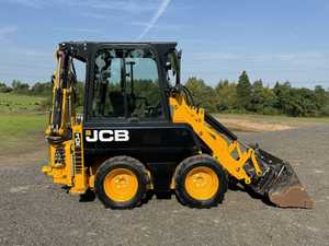 Chargeuse compacte JCB 1CX d'occasion, mini-chargeuse frontale, chargeuse sur roues diesel pour la construction et l'agriculture - Product Image 2