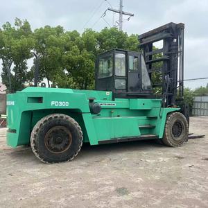 Montacargas Mitsubishi 30T Usado, Modelo FD300 2020, Motor AC, Desplazador Lateral Hidráulico, Neumáticos Sólidos, 1 Año de Garantía, Original de Japón, ECONÓMICO - Product Image 4