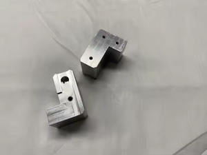 Servicios de mecanizado de Vietnam para aluminio y acero inoxidable, incluido CNC y electroerosión por hilo con opción de brochado - Product Image 5