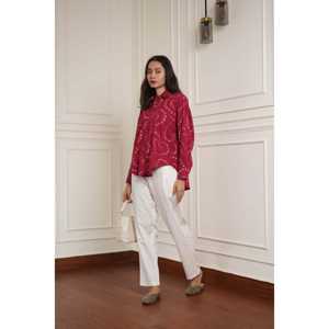 Camisa de Franela con Estampado Floral para Mujer Hearthrob, 26 Pulgadas de Largo, Acabado Suave Cepillado, Estilo Informal para Uso Diario - Product Image 1