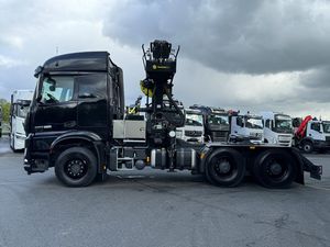 รถบรรทุกหัวลาก Mercedes-Benz Arocs 3353 แชสซี 6x4 ดีเซล ยูโร 6 เกียร์ธรรมดา รับน้ำหนัก 31-40 ตัน พวงมาลัยซ้าย รถใหม่ - Product Image 3