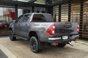 FIRST OWNER TOYOTA HILUX TURBO DIESEL CAB 2.8DT 4WD RHD 2022 RIGHT HAND <b>DRIVE</b> - Product Image 2