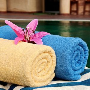 Hot-Selling Luxury Royal Blue Pool <b>Towel</b> Custom High Quality Luxury Pure Cotton Eco-Friendly and <b>Quick</b> <b>Dry</b> - Product Image 6