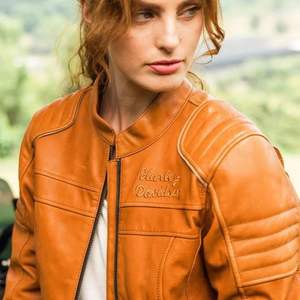 CHAQUETA MUJER PURSUIT TRIPLE VENT SYSTEM CUERO - Product Image 5