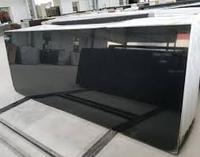 Comptoirs de table en granit noir Angola Absolute poli, découpés sur mesure, pour villa au design moderne