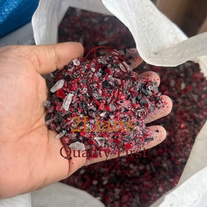 PMMA rebroyé transparent et rouge et mélangé coloré - Product Image 3