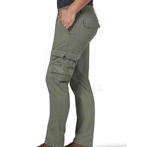Pantalon cargo mi-long pour homme, 100% coton, style utilitaire moderne, coupe décontractée confortable pour la mode urbaine, les activités de plein air et le quotidien - Product Image 4