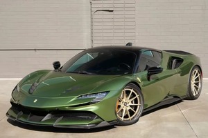 Ferrari SF90 Spider Convertible 2021 con Caja de Cambios Automática, Asientos de Cuero, Híbrido Turbo, Certificado, Limpio y en Buen Estado - Product Image 5