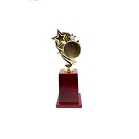 Trophée Étoile en Métal Durable, Écologique, Style Sportif, Gravure Personnalisée, Célébrant les Performances Exceptionnelles
