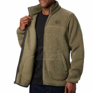 Chaqueta de Invierno de Forro Polar para Hombre, Diseño Moderno Hecho en Pakistán, Mangas Largas, Resistente al Viento, Ecológica, Transpirable y Personalizable - Product Image 4