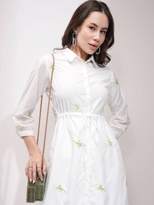 Vestido MIDI camisero informal más vendido con cierre de botón completo para trabajar desde casa o salidas casuales disponibles a buen precio - Product Image 5