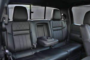 ใช้-2022-niss-An-Frontier - Product Image 5