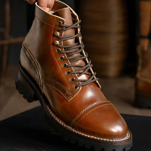 Botas de cuero con logotipo y color personalizadas, botas de cuero de alta calidad con diseño personalizado a precio al por mayor - Product Image 4