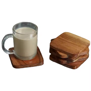 Ensemble de sous-verres en bois fait main élégant Sous-verres en noyer durables et écologiques par l'artisanat du croissant - Product Image 2