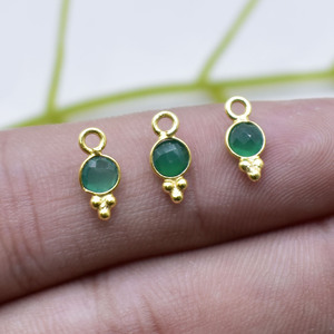 จี้ทรงกลมประดับออนิกซ์สีเขียว ชุบทอง ทำมือ ของขวัญแทนใจ ขายแยกชิ้น - Product Image 3