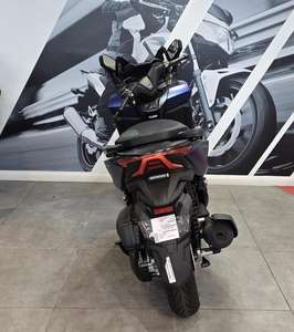 Disponible Forza125 125cc sophistiquée (Moto) - Product Image 3