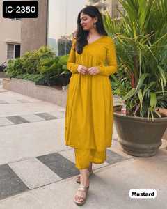 Kurtis Set pour femme Anarkali Rayon Kurtis pour fonction traditionnelle Porter Salwar Costume et robe avec Georgette Dupatta Set - Product Image 5