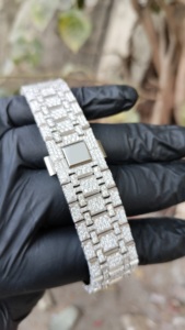 Chất lượng cao sang trọng 41mm handmade vvs rõ ràng moissanite kim cương Đồng hồ đầy đủ Iced 5mm cơ khí đồng hồ đeo tay kinh doanh thủy tinh - Product Image 5