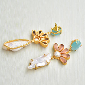 ต่างหูทองเหลืองทรงหยดน้ำประดับมุกแท้ ดีไซน์ทองเหลืองโบราณ ทันสมัย เหมาะสำหรับทั้งชายและหญิง เครื่องประดับคุณภาพสำหรับโอกาสพิเศษ - Product Image 3